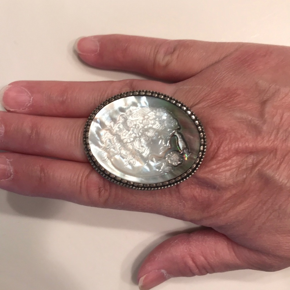 Sterling silver mother of pearl carved ring